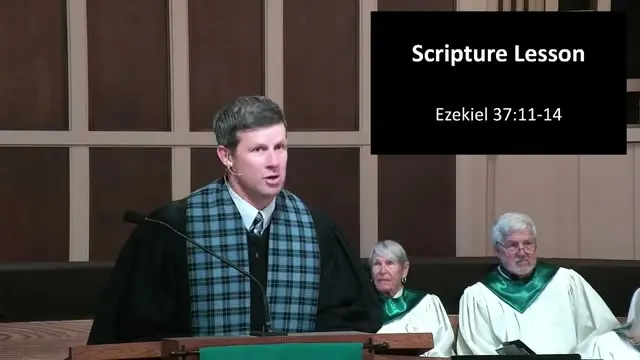 Rev. Dr. David Watermulder preaching Treasures Old and New.